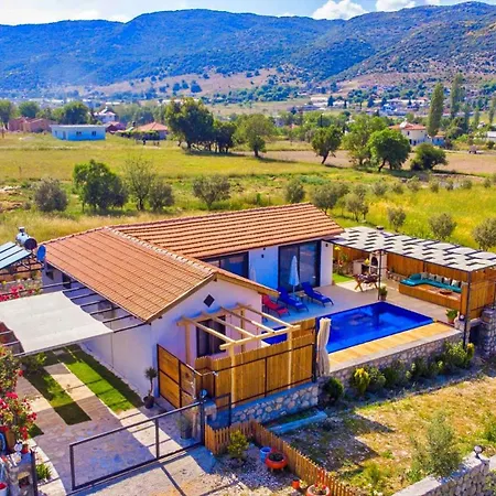 ヴィラ Saribelen Village 2 Bedroom 8869