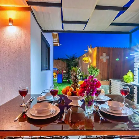 Saribelen Village 2 Bedroom 8869 ヴィラ *